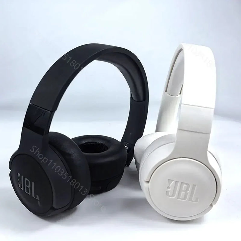 JBL Tune 660NC Bluetooth 5.0 headphones, with noise cancellation and hands-free mode.