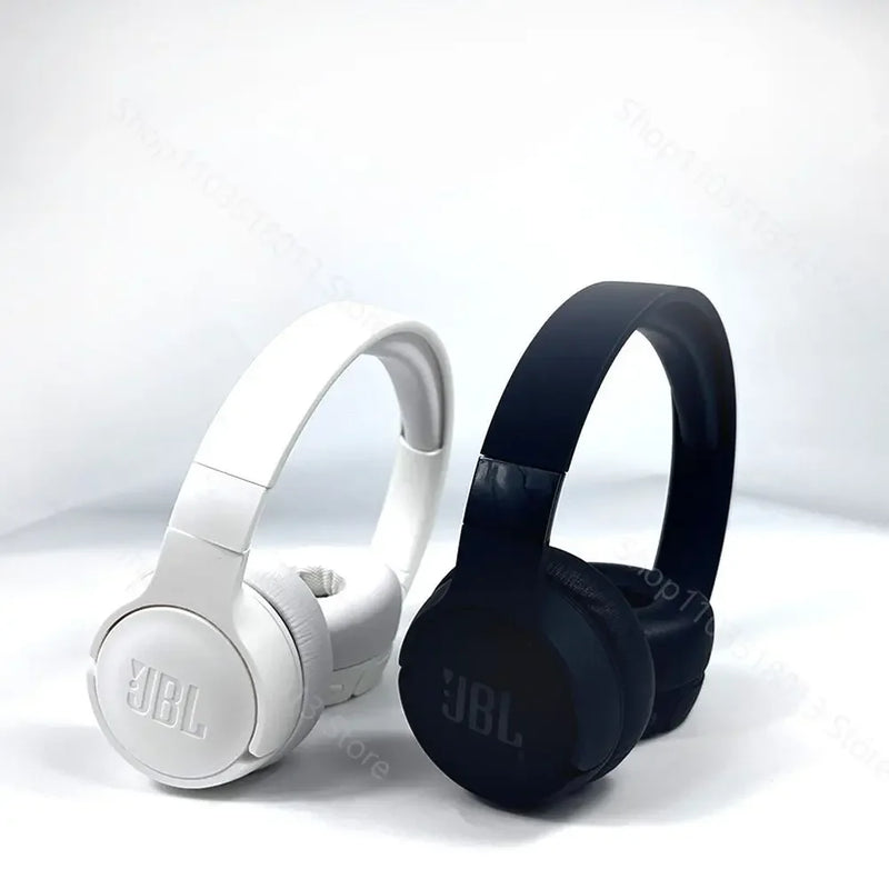 JBL Tune 660NC Bluetooth 5.0 headphones, with noise cancellation and hands-free mode.