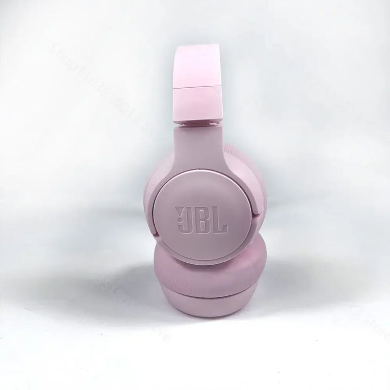 JBL Tune 660NC Bluetooth 5.0 headphones, with noise cancellation and hands-free mode.