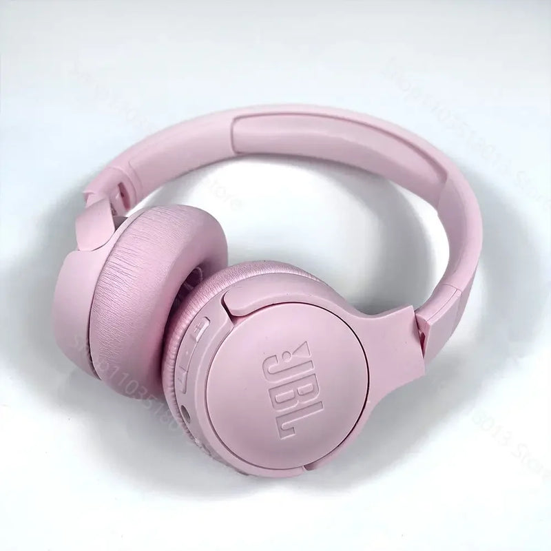 JBL Tune 660NC Bluetooth 5.0 headphones, with noise cancellation and hands-free mode.